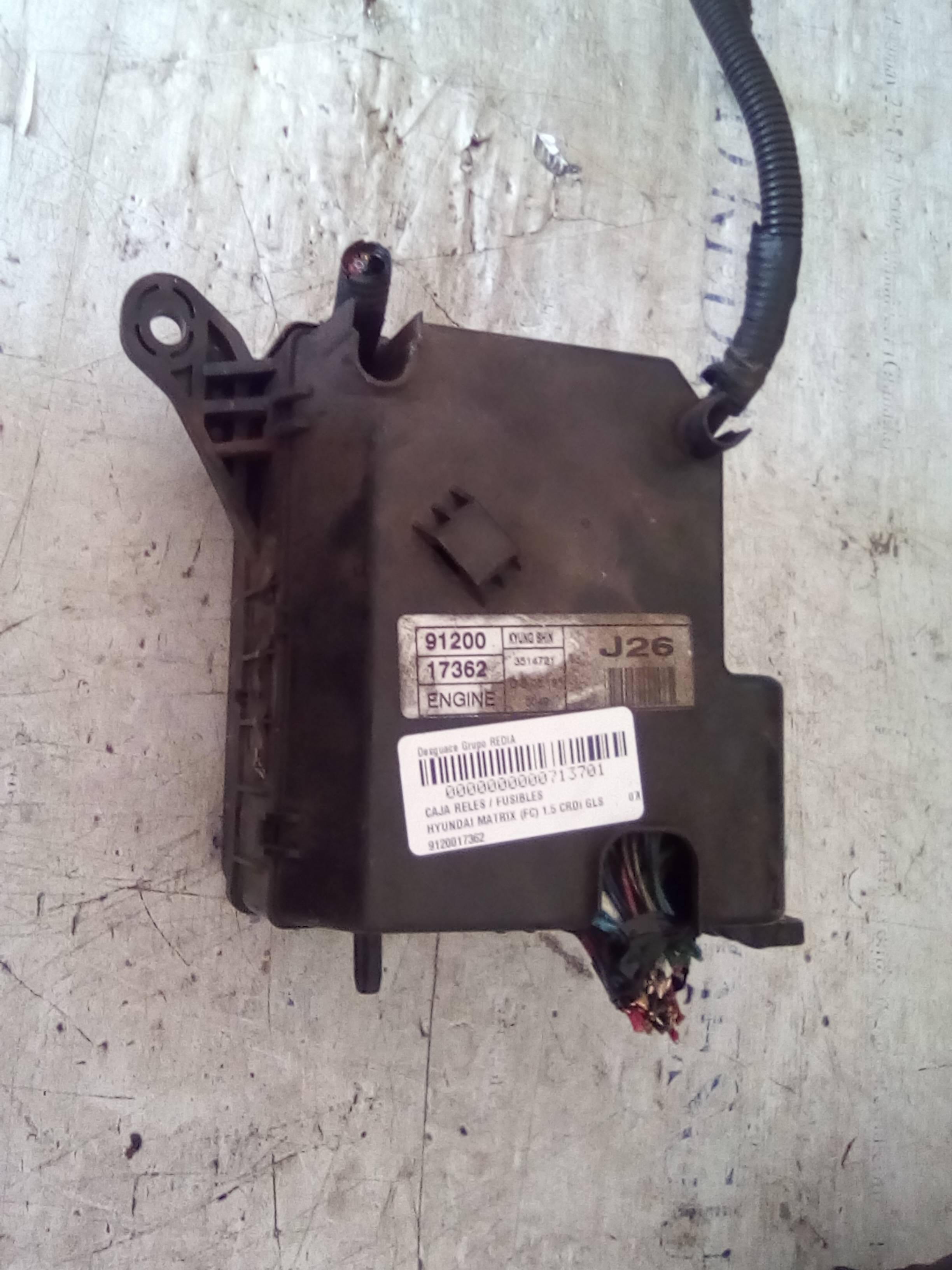 HYUNDAI Santa Fe SM (2000-2013) Boîte à fusibles 9120017362 21276581