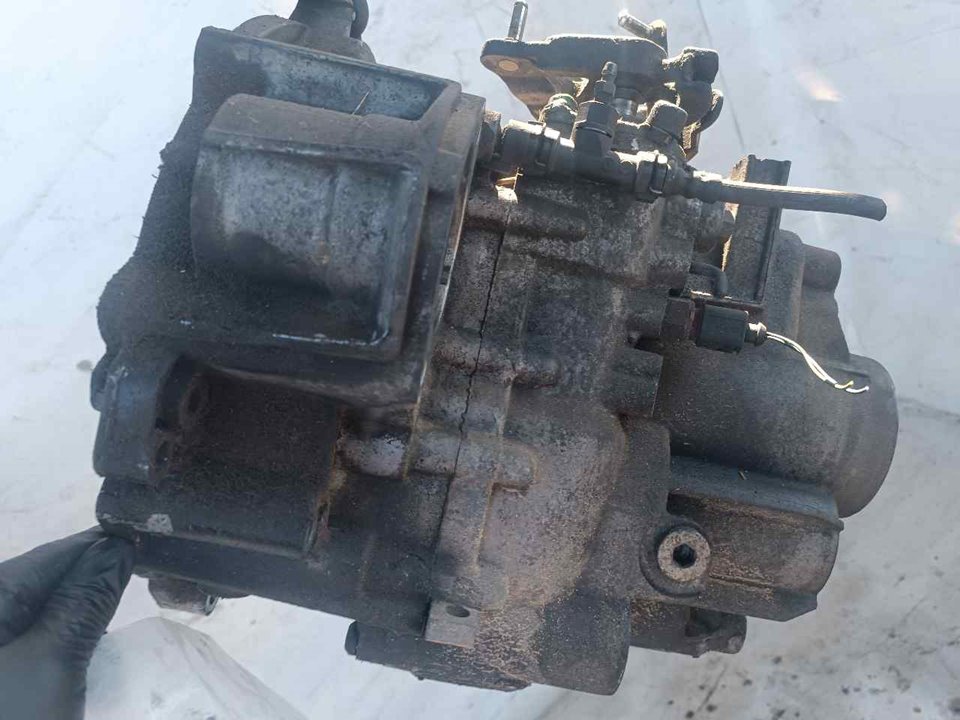 SEAT Leon 2 generation (2005-2012) Gearbox KRM 19940247