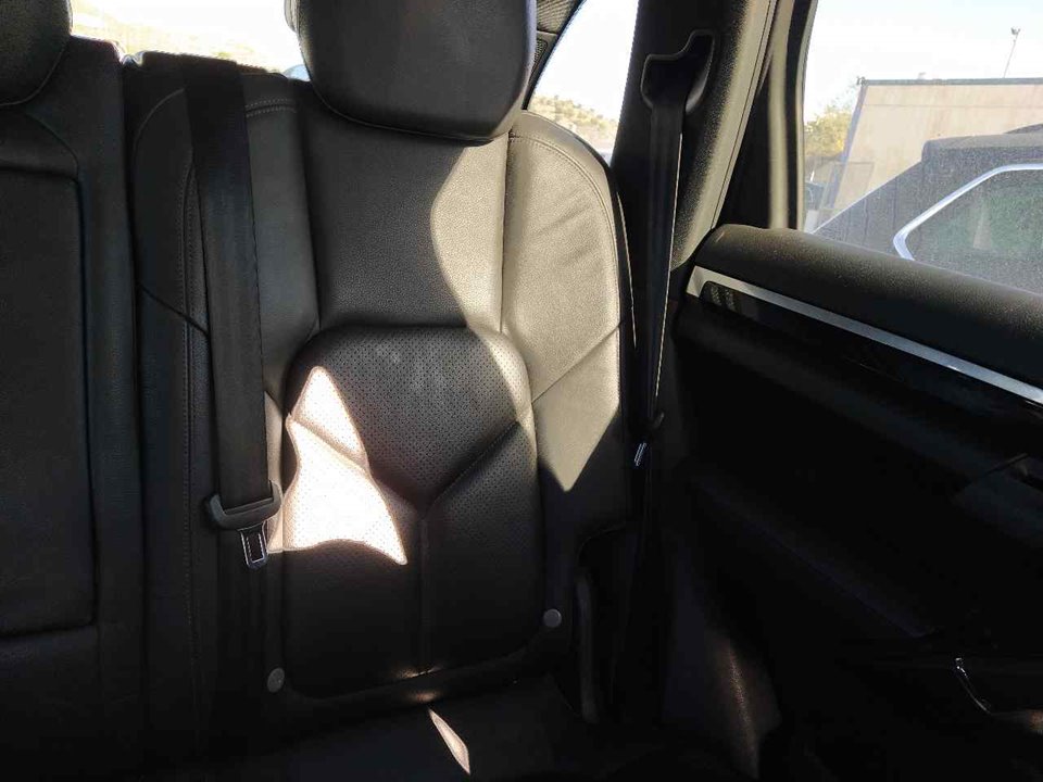PORSCHE Cayenne 958 (2010-2018) Rear Left Seatbelt 25378303