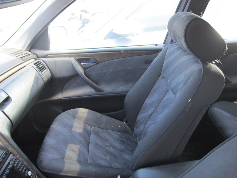 MERCEDES-BENZ E-Class W210 (1995-2002) Front Right Seat 25342579