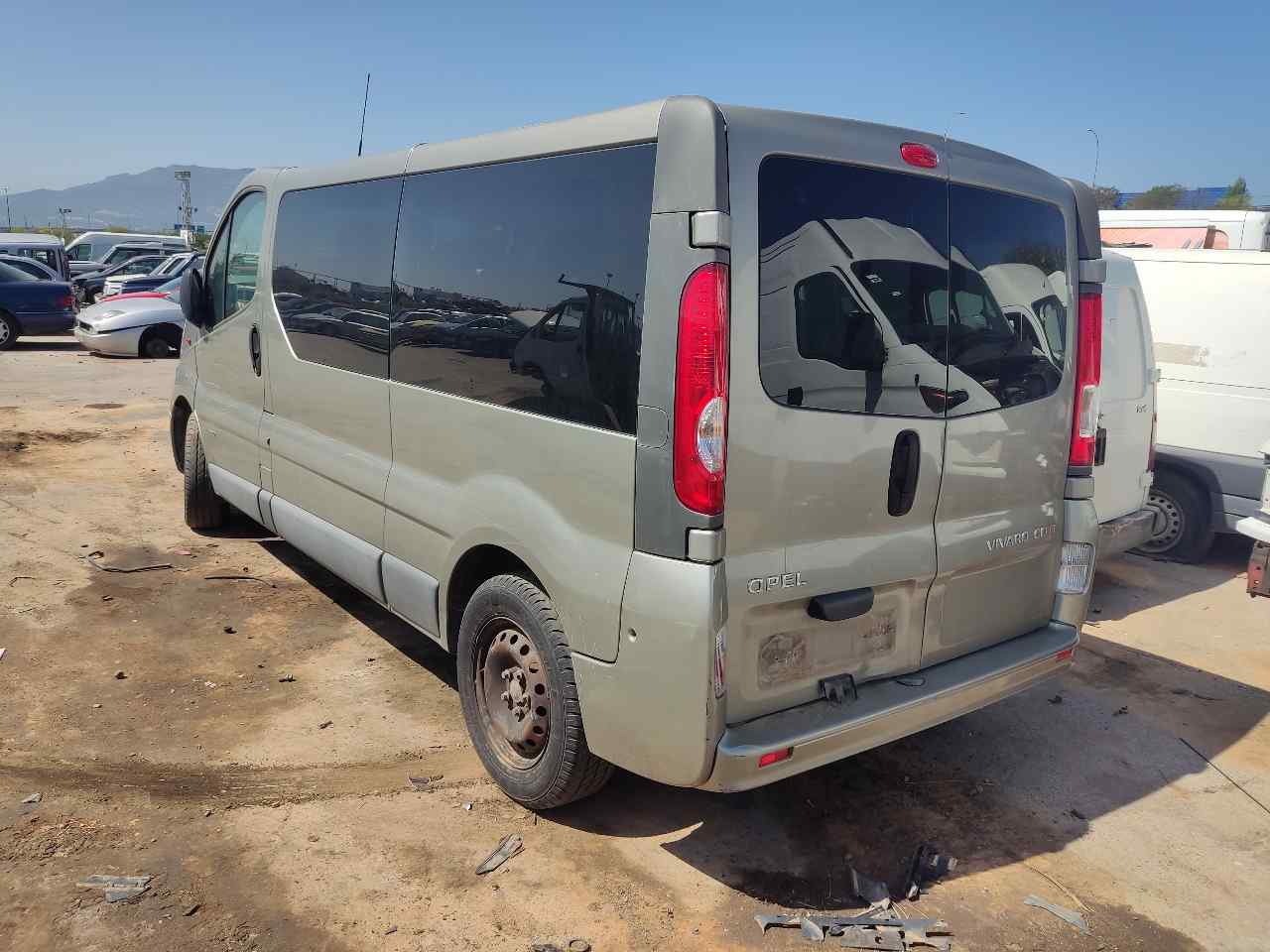 OPEL Vivaro A (2002-2006) Подрулевой переключатель 8200878343 21298887