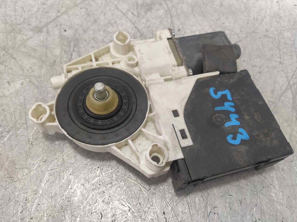 AUDI A3 8P (2003-2013) Front Right Door Window Control Motor 8P0959802H 23970131