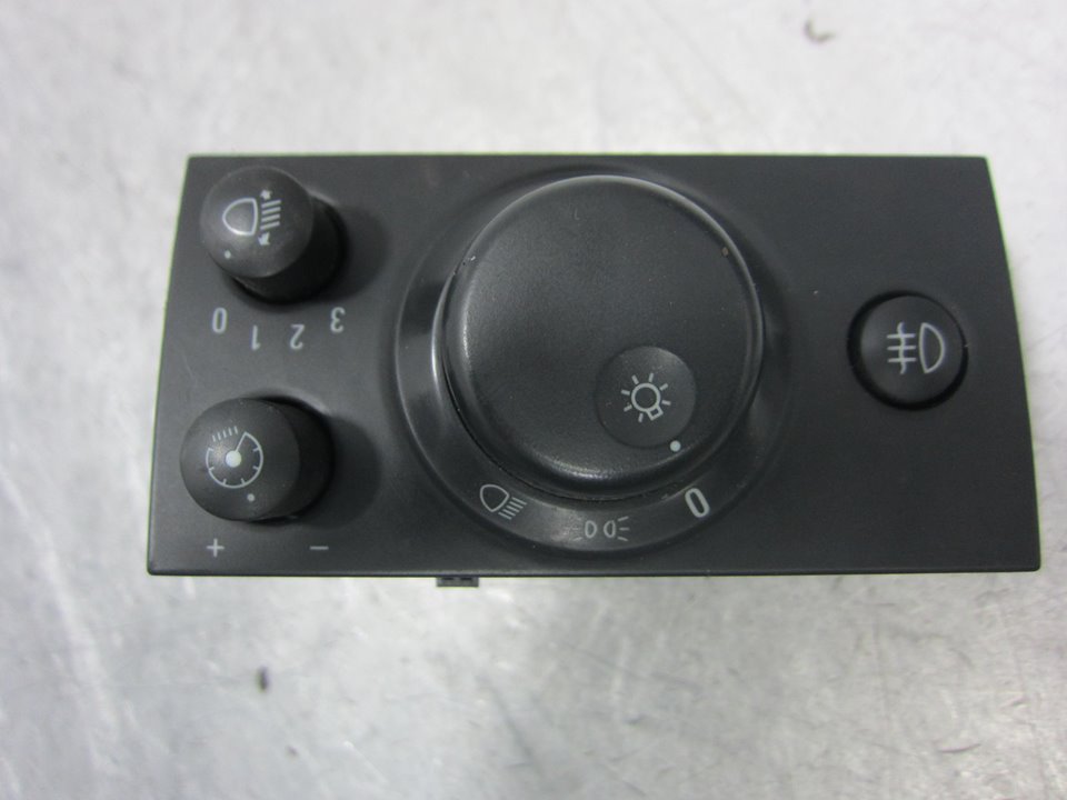 OPEL Meriva 1 generation (2002-2010) Headlight Switch Control Unit 93394756 24940283