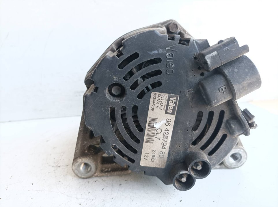 CITROËN C2 1 generation (2003-2009) Alternator 9642879480 21282587