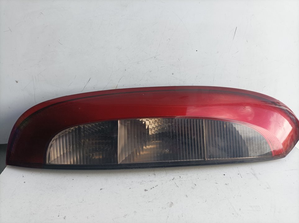 RENAULT Corsa C (2000-2006) Rear Left Taillight 89302171 21283775