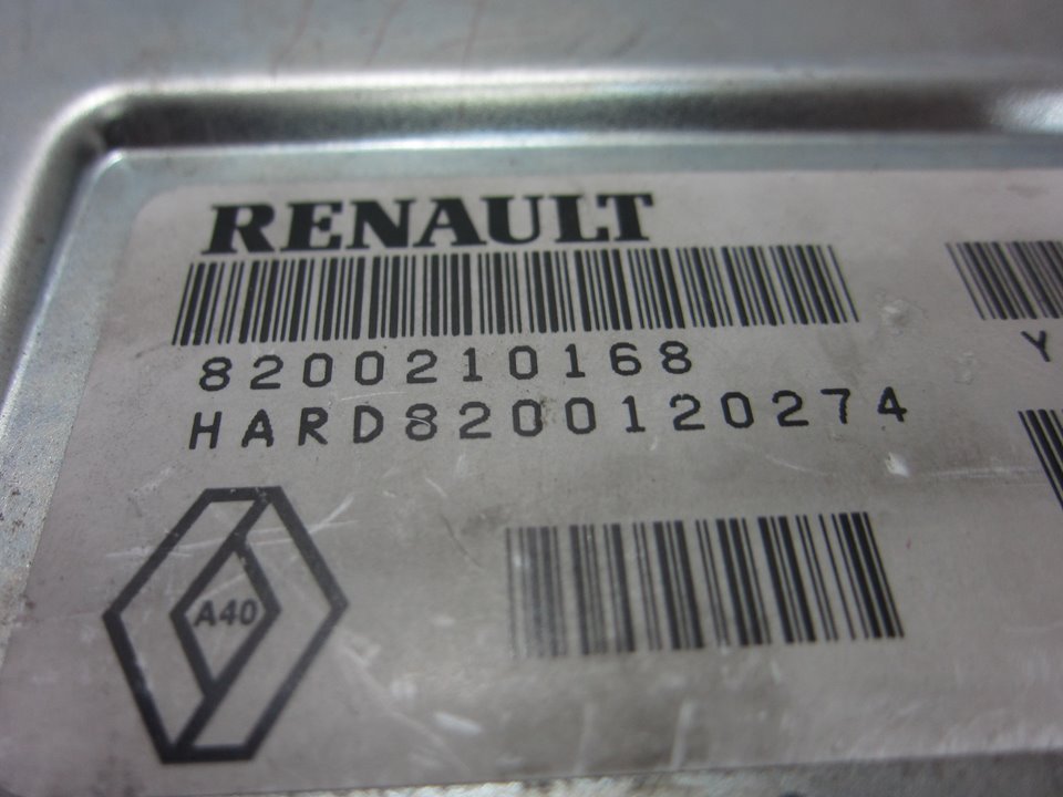 RENAULT Espace 4 generation (2002-2014) Variklio kompiuteris 8200210168 24872513