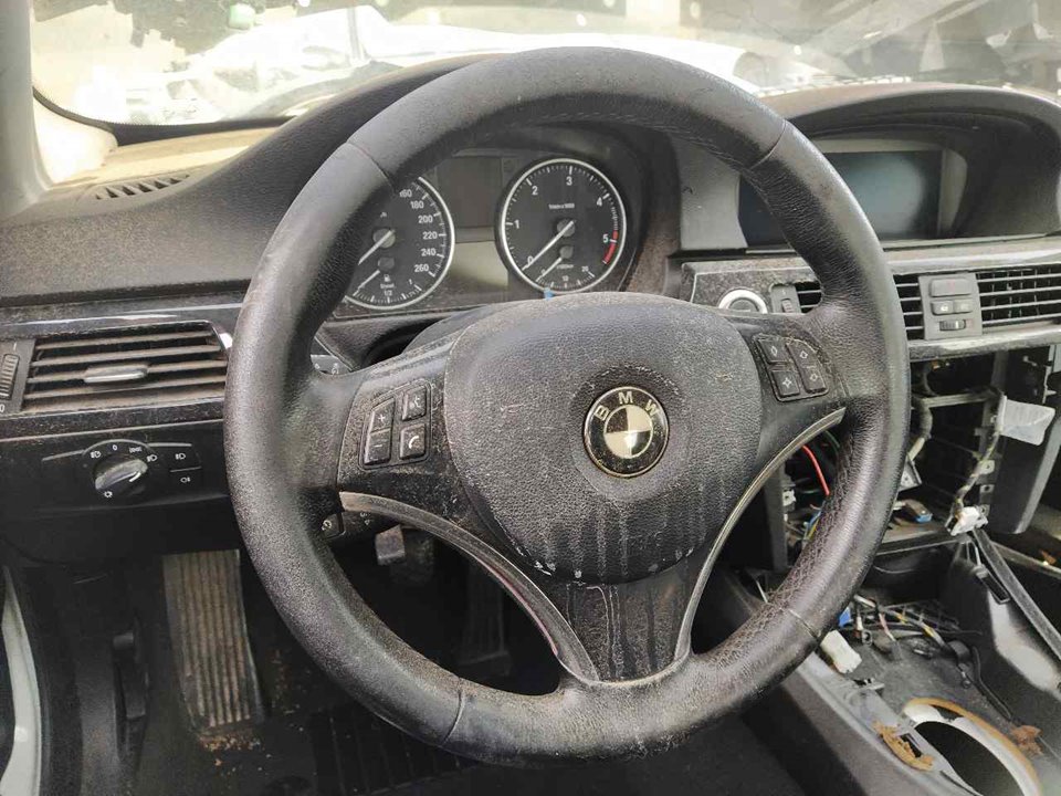 BMW 3 Series E90/E91/E92/E93 (2004-2013) Steering Wheel 25419868