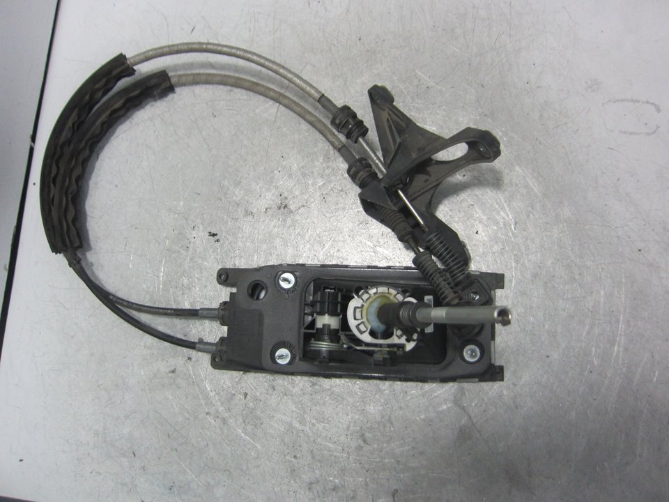 SEAT Leon 3 generation (2012-2020) Головка рычага КПП 5Q0711049AP 25570867