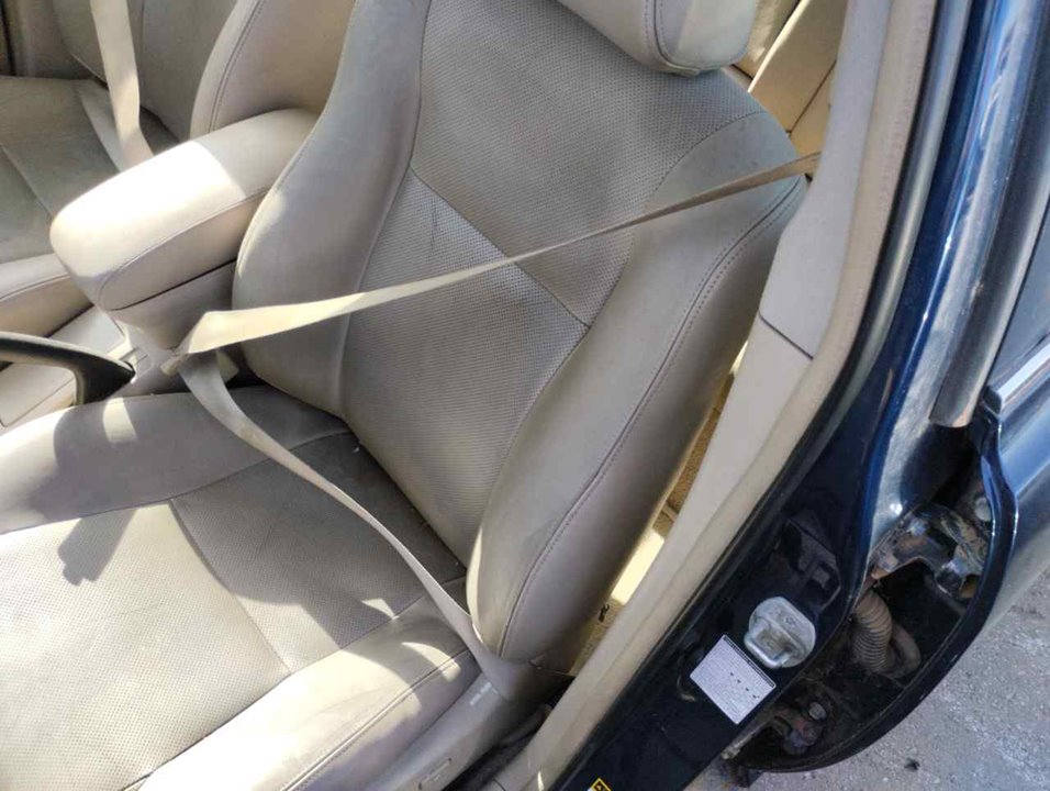 TOYOTA Avensis 2 generation (2002-2009) Front Left Seatbelt 25344418