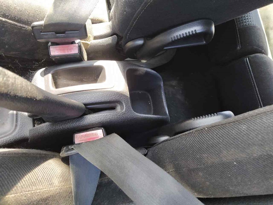 PEUGEOT 206 1 generation (1998-2009) Front Left Seat Buckle 25341409