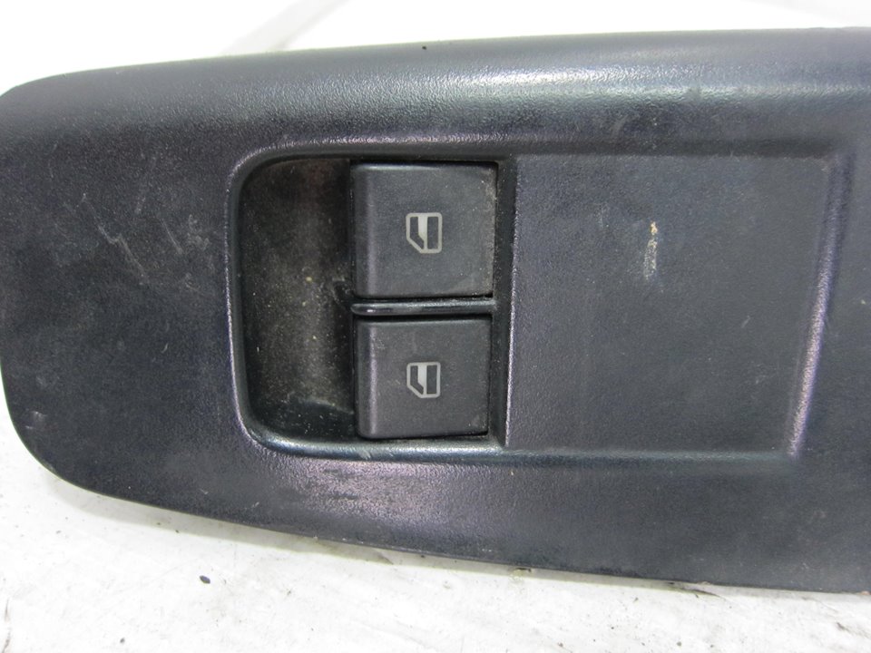 VOLKSWAGEN Polo 4 generation (2001-2009) Front Left Door Window Switch 6Q1867171E 24886829