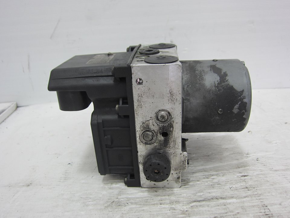 VOLKSWAGEN Passat B5 (1996-2005) ABS pumpe 0265950055 21131861