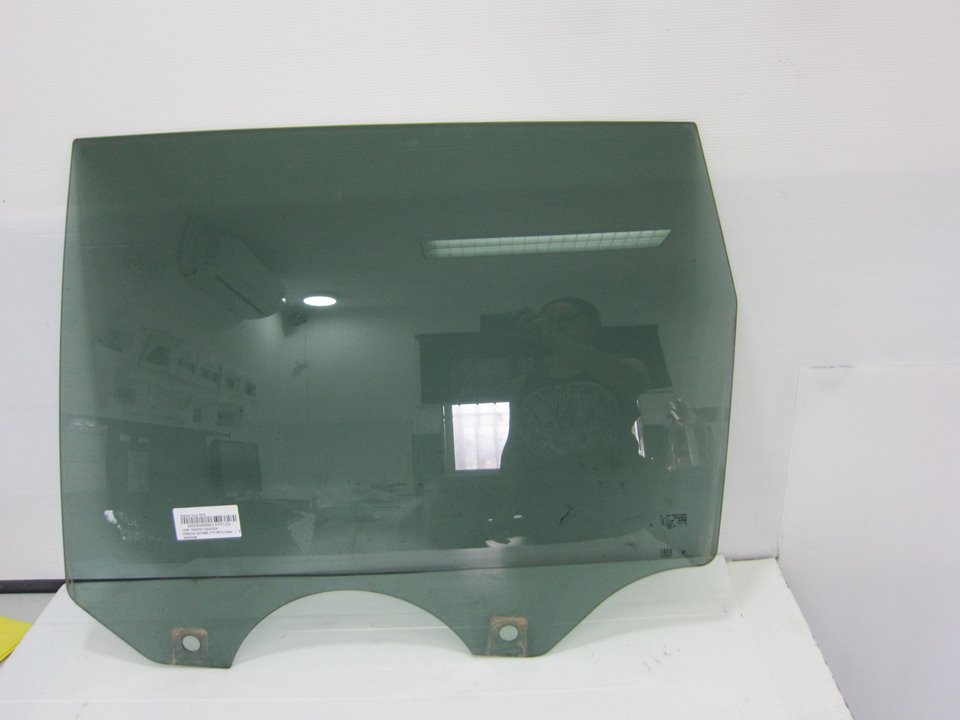 PORSCHE Cayenne 958 (2010-2018) Aizmugurējais kreisais durvju stikls 43R001090 24347892