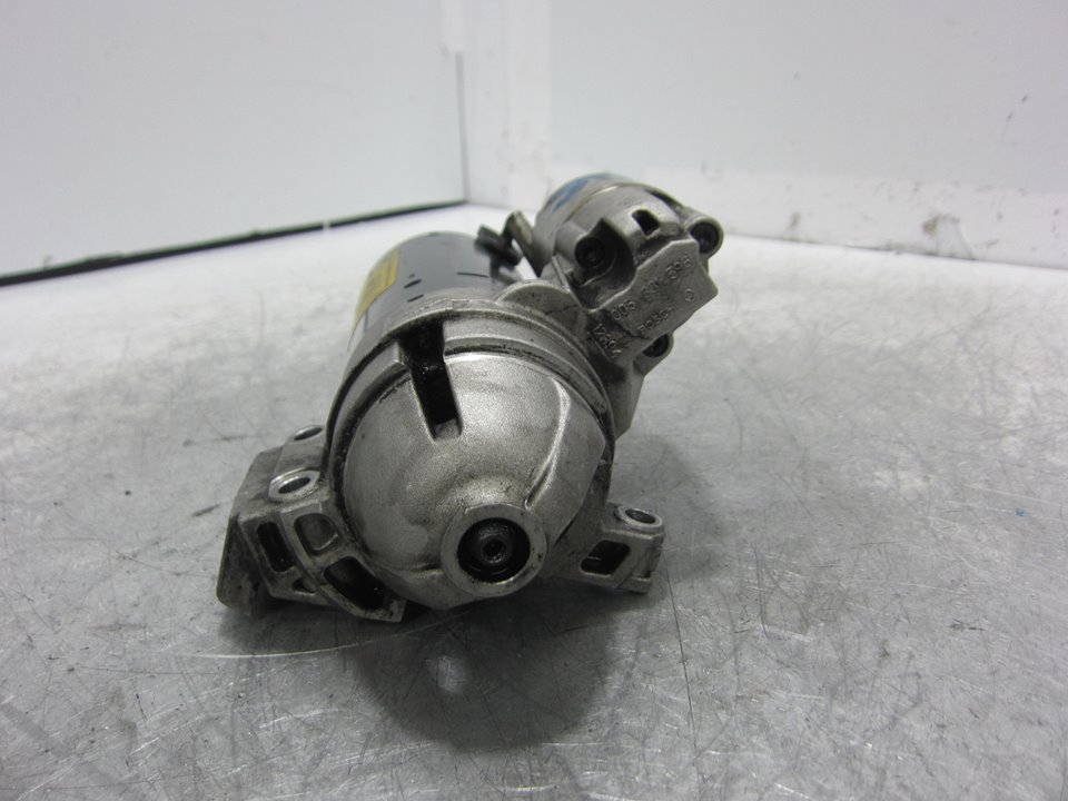 BMW 3 Series E90/E91/E92/E93 (2004-2013) Startovací motor 0001139002 23806828