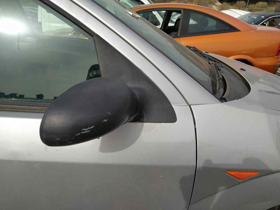 FORD Focus 1 generation (1998-2010) Right Side Wing Mirror 25343676