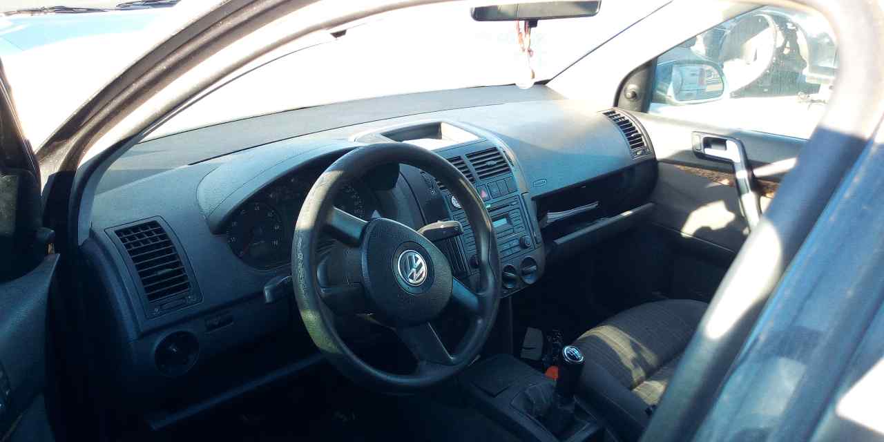 VOLKSWAGEN Polo 4 generation (2001-2009) Бардачок 6Q1857097AD71N 24957667