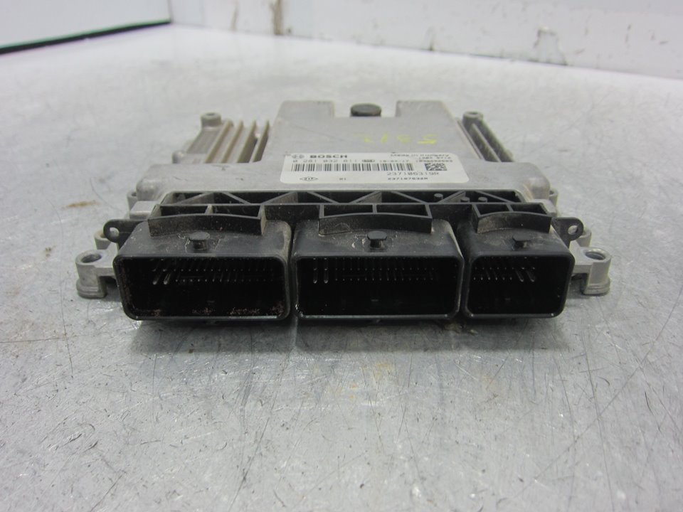 DACIA Logan 1 generation (2004-2012) Engine Control Unit ECU 237106319R 25760224