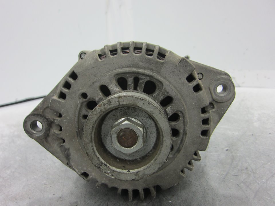 PEUGEOT Corsa C (2000-2006) Laturi LR1100502 24941468