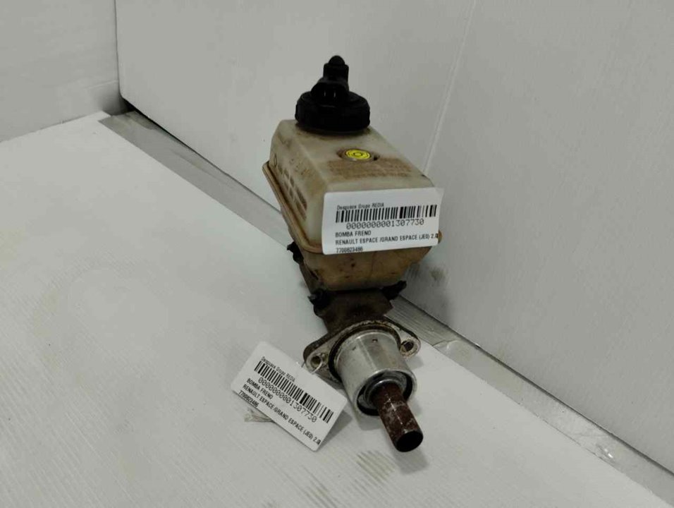 RENAULT Espace 3 generation (1996-2002) Brake Cylinder 7700823486 20481824