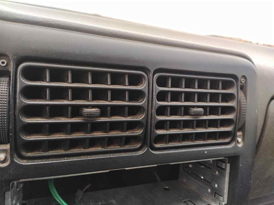 VAUXHALL 3 generation (2002-2008) Cabin Air Intake Grille 25335849