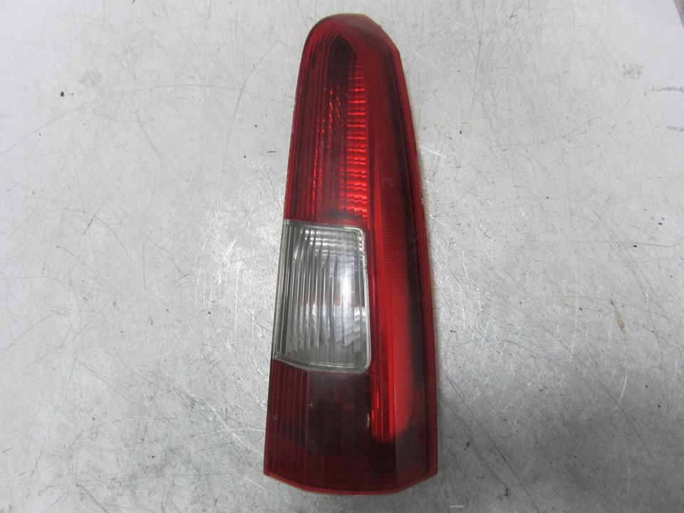 VOLVO V70 2 generation (2000-2008) Rear Right Taillight Lamp 9154494 24937085