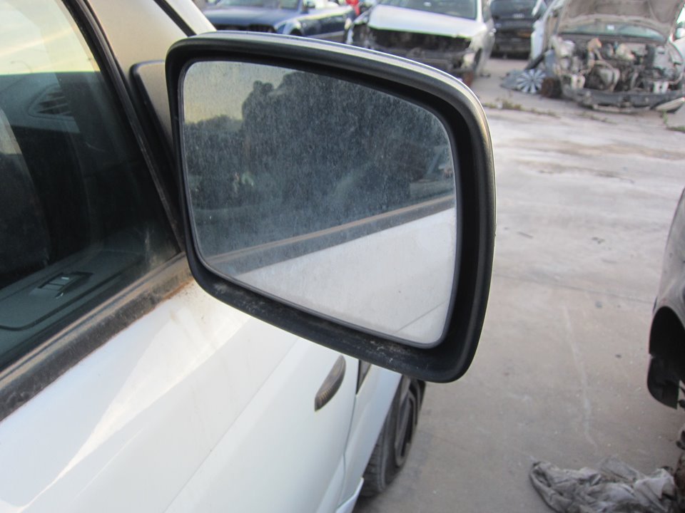LAND ROVER Range Rover Sport 1 generation (2005-2013) Right Side Wing Mirror CRB500724PMA 23438006