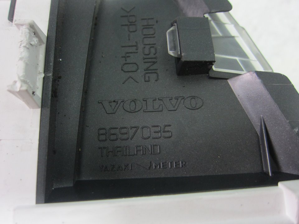 VOLVO S40 2 generation (2004-2012) Спидометр 8697035 24961319