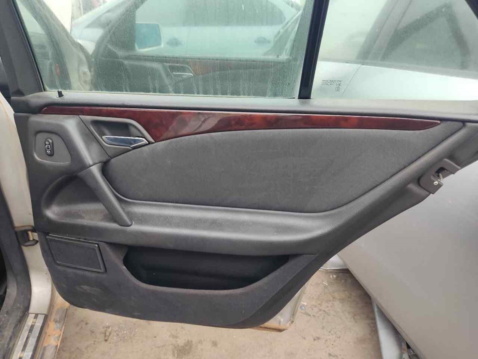 CITROËN Xsara 1 generation (1997-2004) Bakre höger dörrpanel 25438258