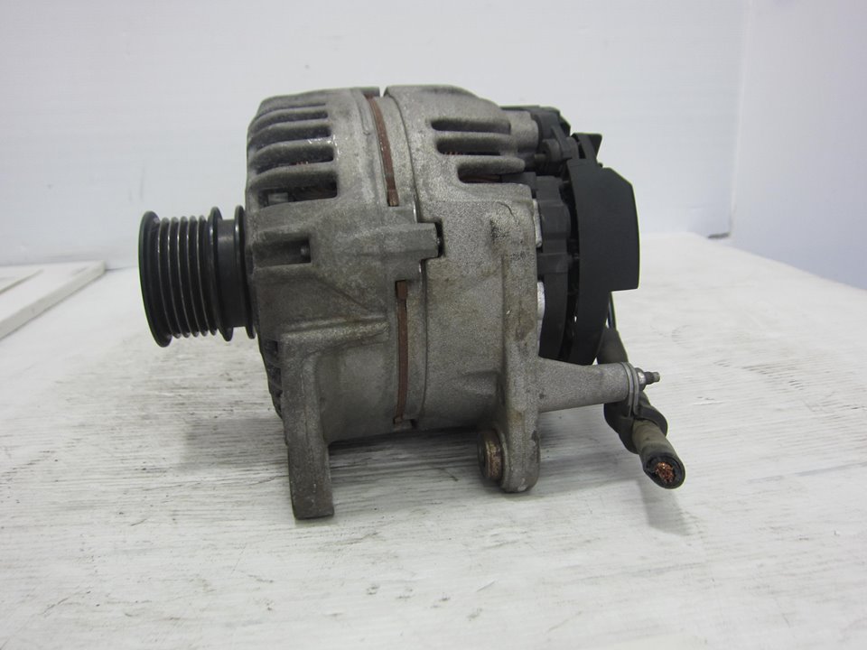 SEAT Cordoba 2 generation (1999-2009) Alternator 037903025M 21275745