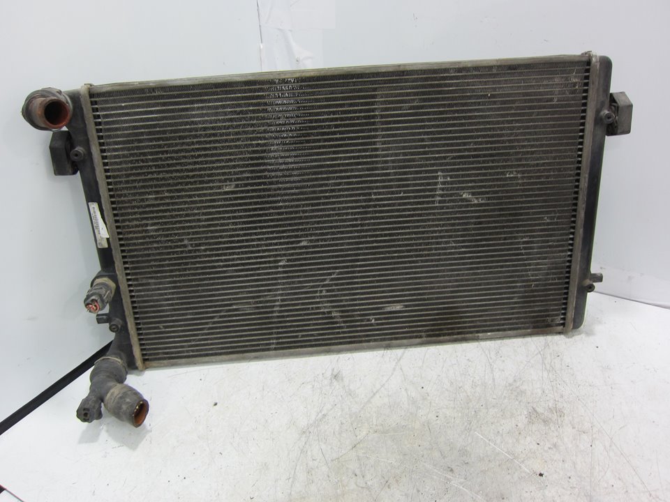 SEAT Leon 1 generation (1999-2005) Klimatizační radiátor 1J0121253P 24963419