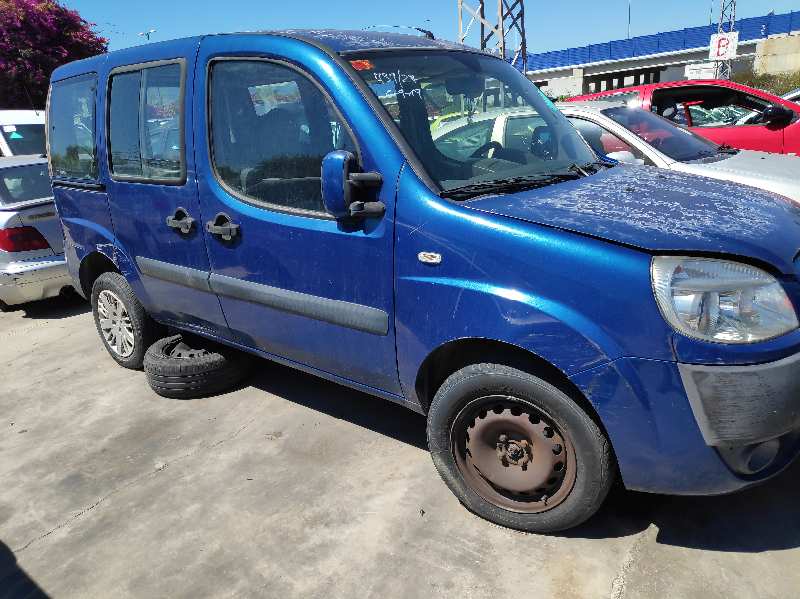 FIAT Doblo 1 generation (2001-2017) Зеркало передней правой двери 0158099 21274100