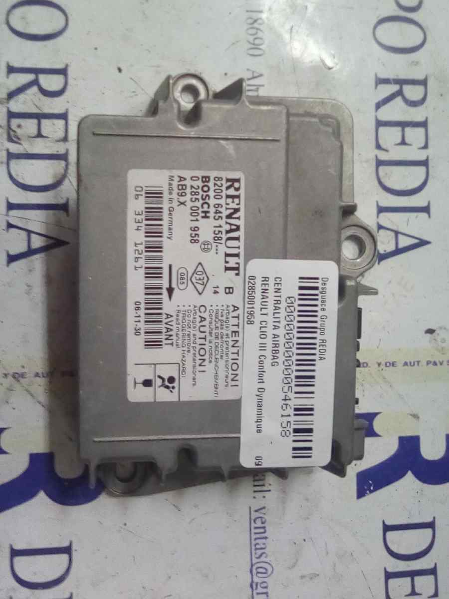 RENAULT Clio 3 generation (2005-2012) SRS Control Unit 0285001958 21275138