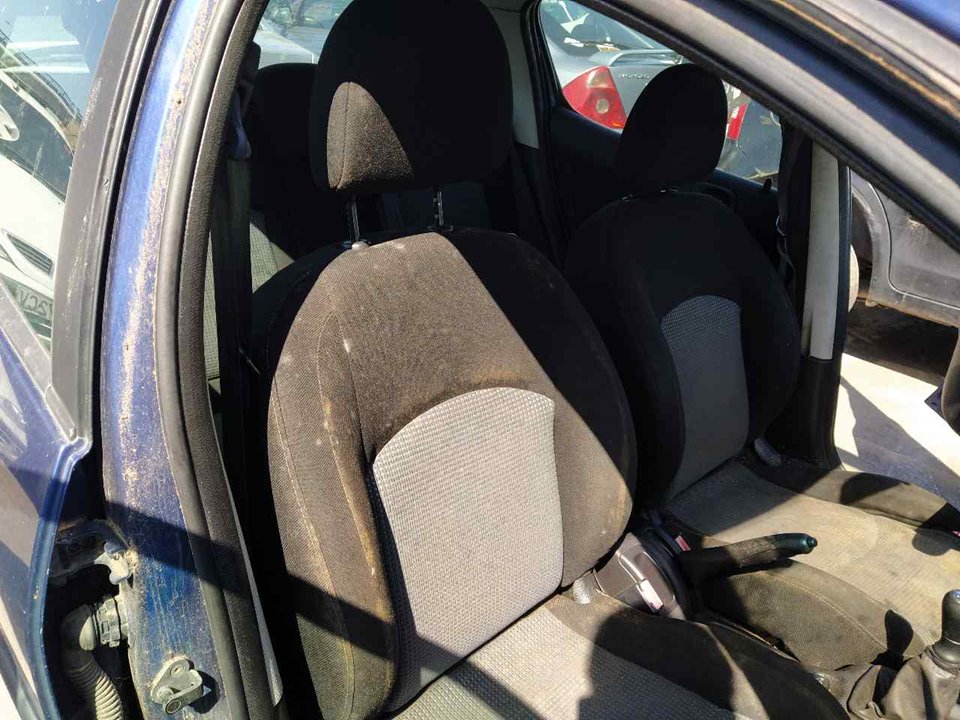 PEUGEOT 206 1 generation (1998-2009) Front Right Seat 25341517