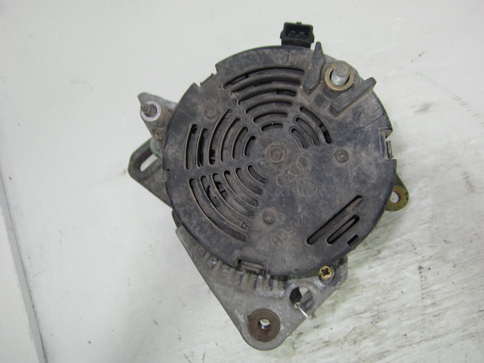 SEAT Cordoba 1 generation (1993-2003) Alternator 0123310020 21131849