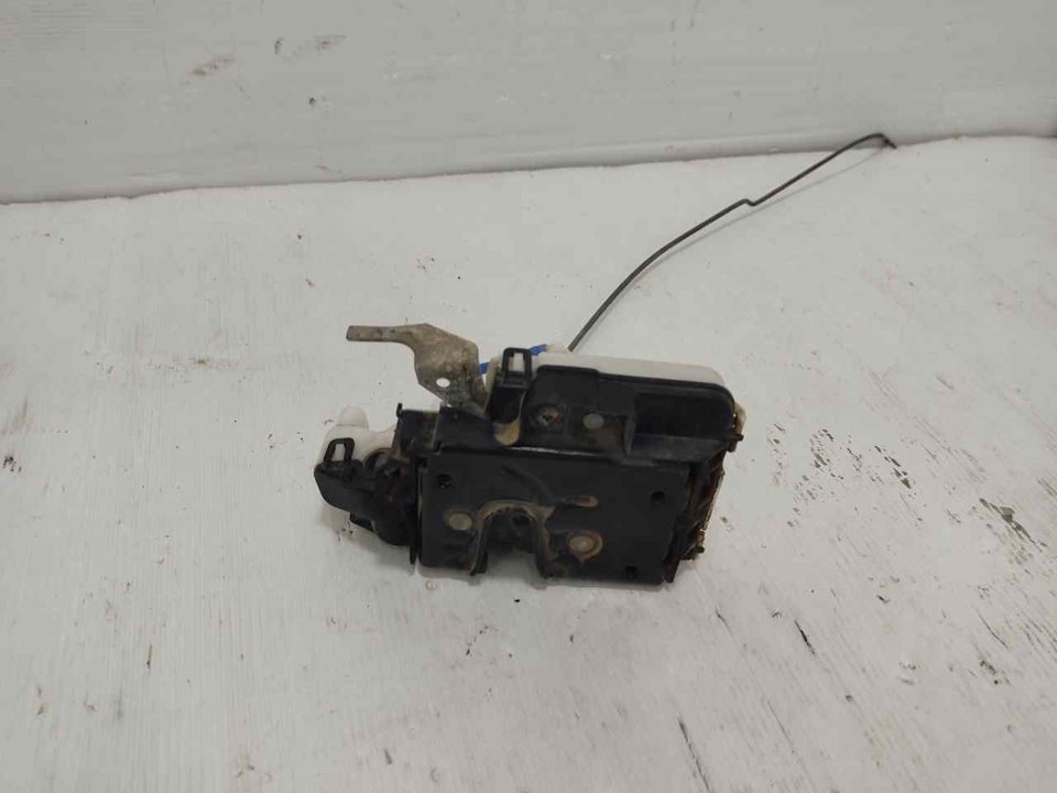 VAUXHALL Polo 3 generation (1994-2002) Front Right Door Lock 6N1837016E 24960838