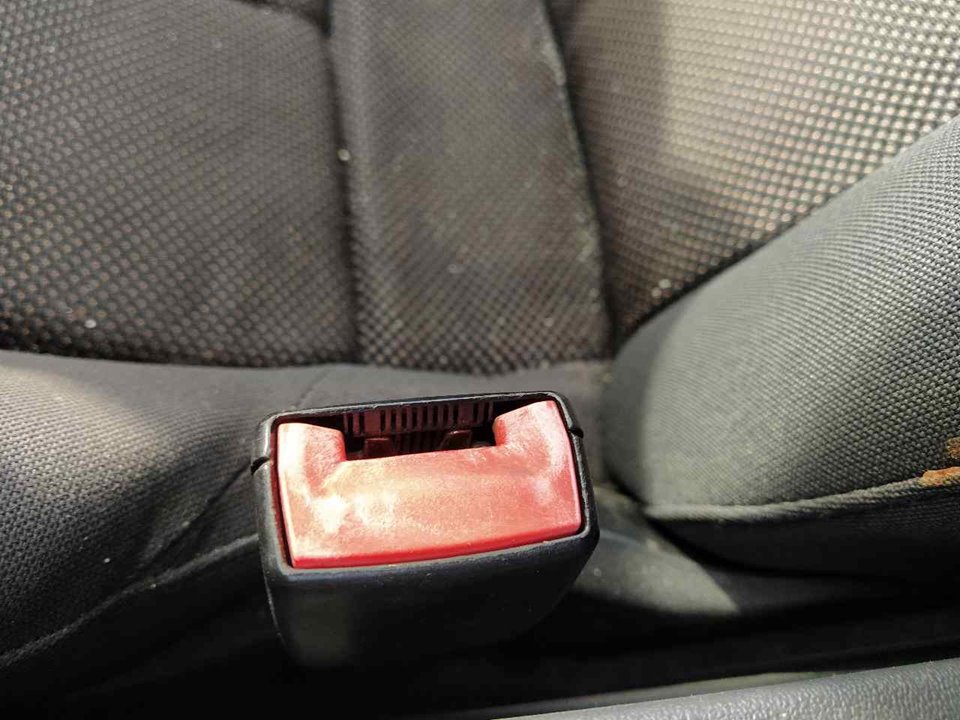 SEAT Leon 2 generation (2005-2012) Front Right Seat Buckle 25375182