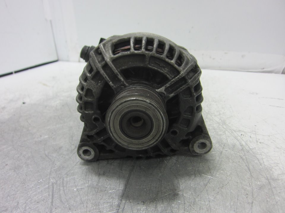 PEUGEOT C4 1 generation (2004-2011) Alternator 0124525035 24413496