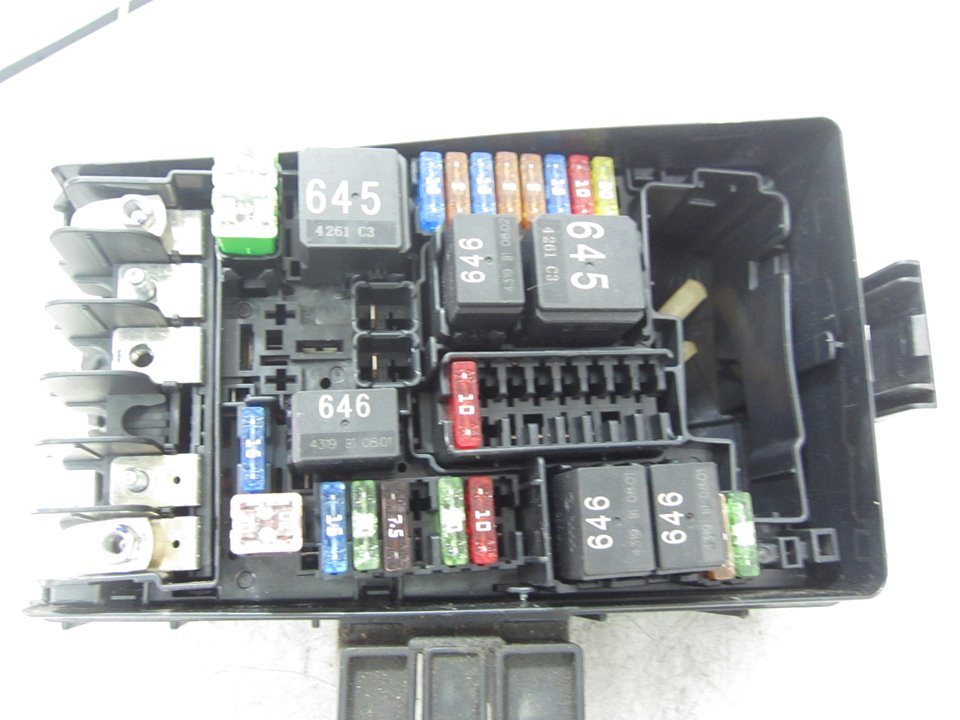 SEAT Toledo 3 generation (2004-2010) Fuse Box 5Q0937132A 24287847