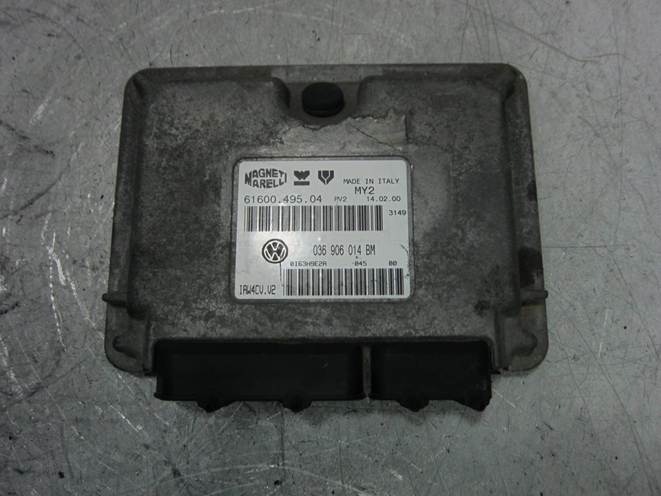 VOLKSWAGEN Polo 3 generation (1994-2002) Riadiaca jednotka motora 6160049504 24936625