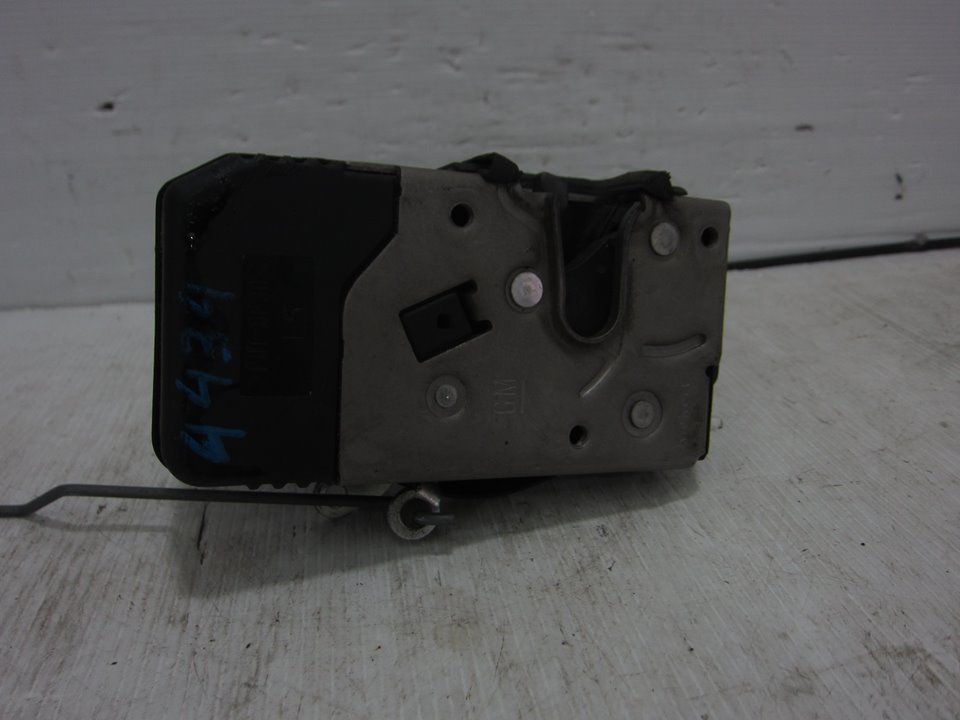 RENAULT Front Left Door Lock 91166237 24957371