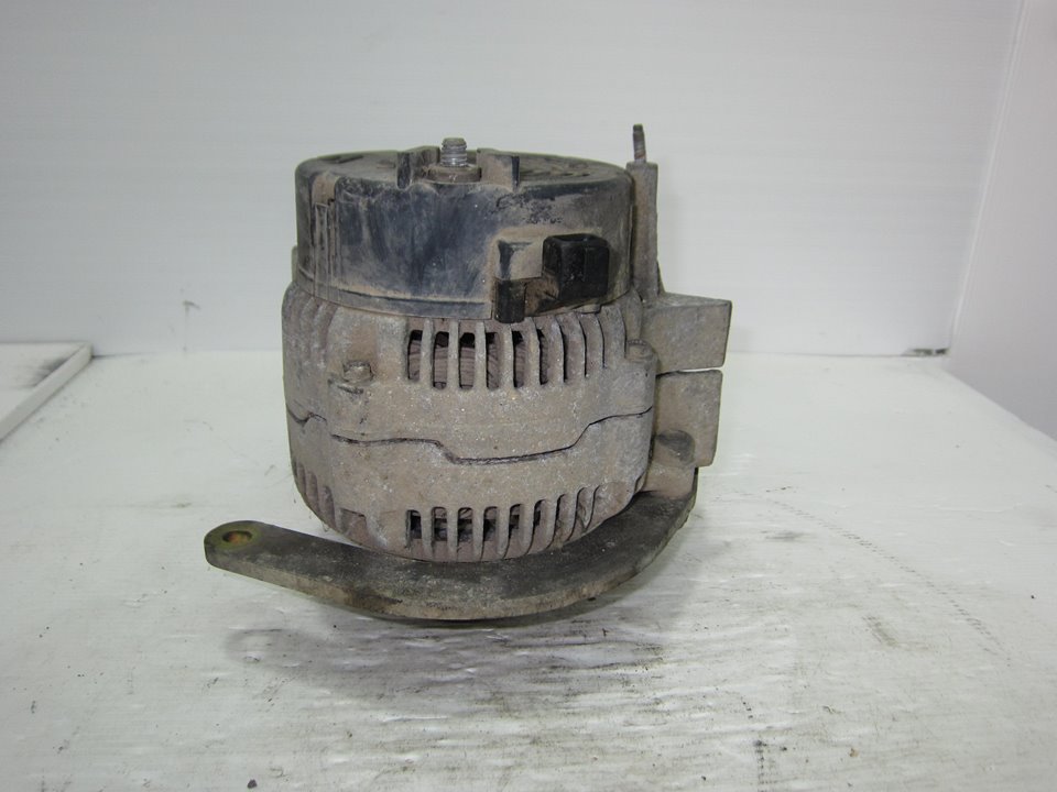 SEAT Cordoba 1 generation (1993-2003) Alternator 0123310020 21131849