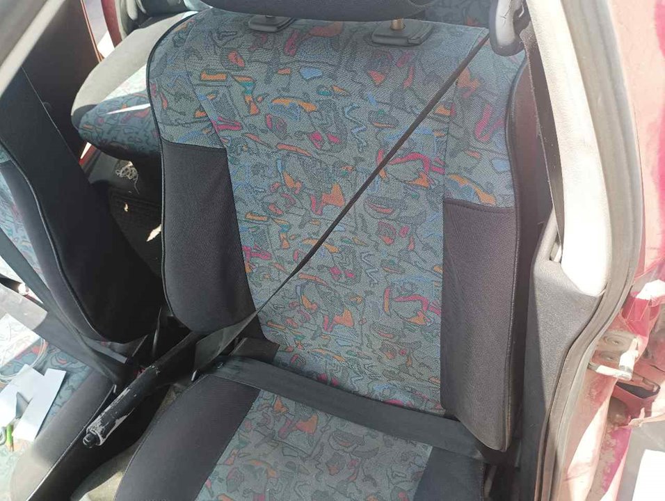 LEXUS Carina E Front Left Seatbelt 25330315
