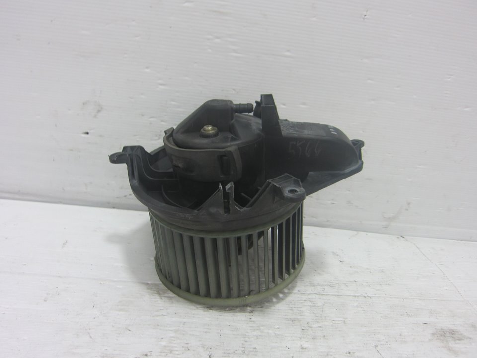 OPEL Vectra B (1995-1999) Ventilateur de chauffage 210681233F 25703715