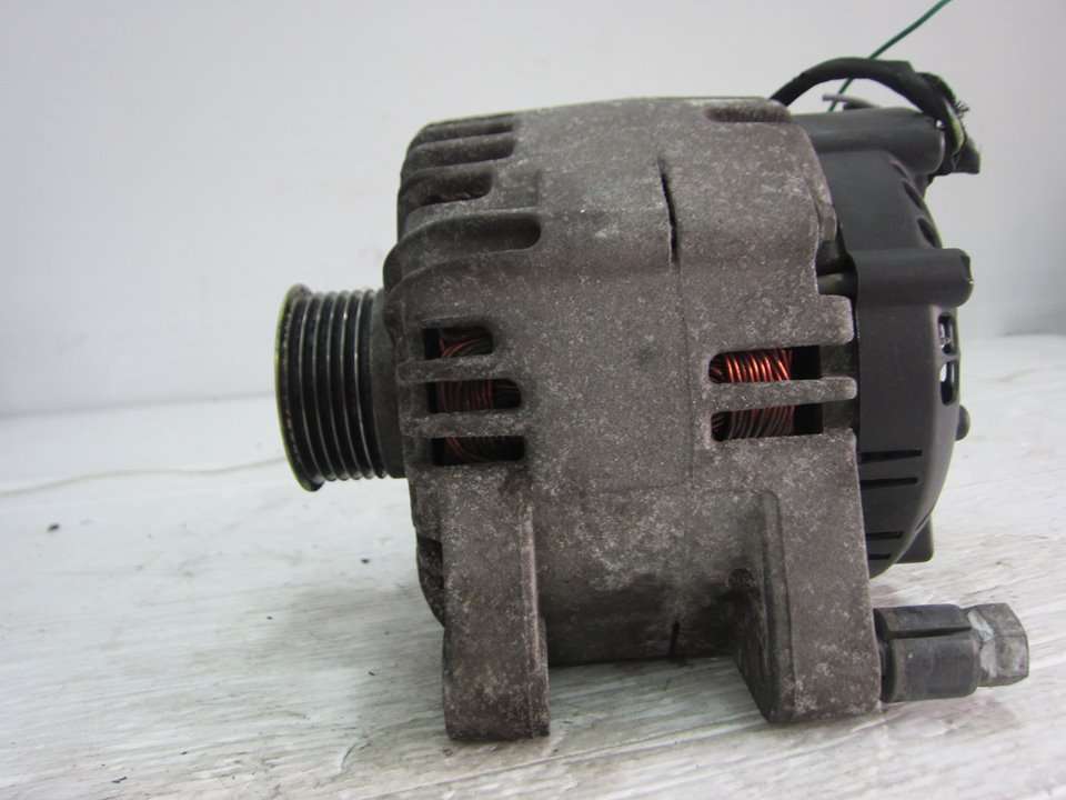 TOYOTA Alternator 9646476280 25609193