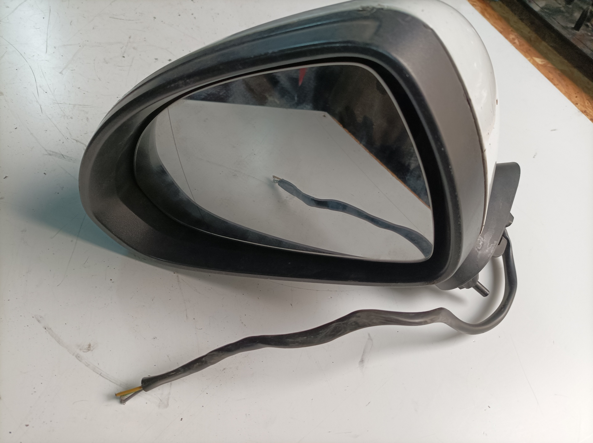 RENAULT Left Side Wing Mirror 468435664 25757351