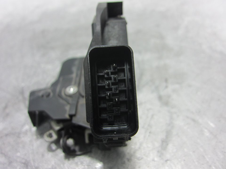 VAUXHALL C-Max 1 generation (2003-2010) Front Right Door Lock 3M5AR21812AK 24938929