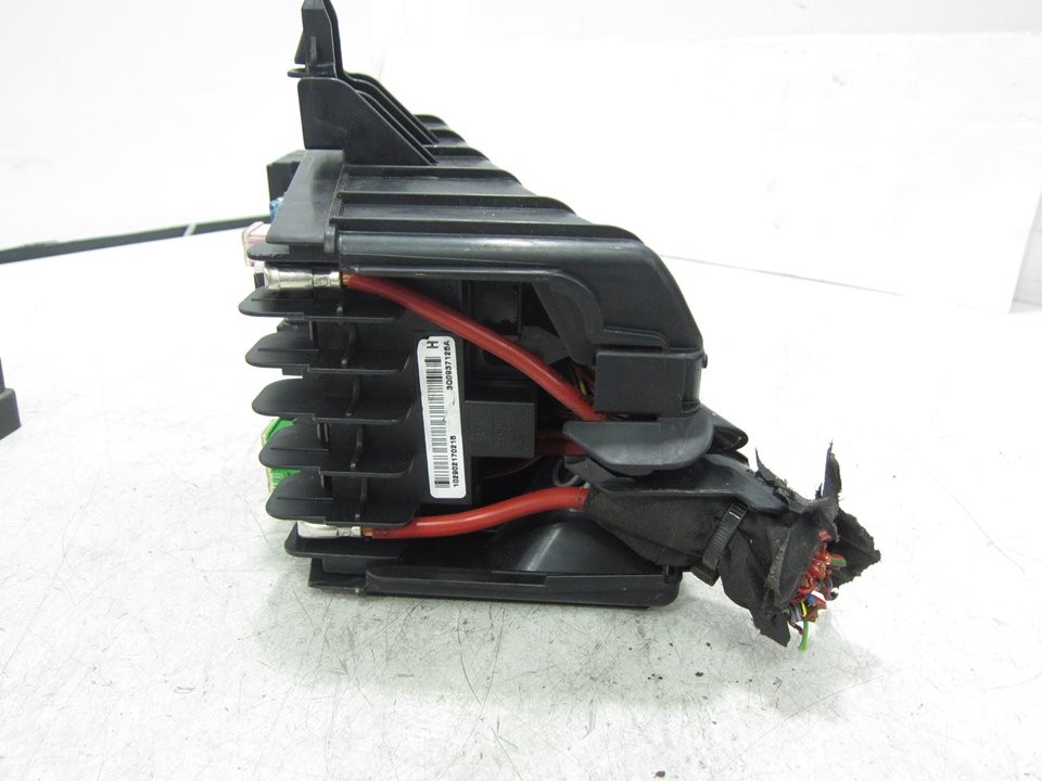 SEAT Toledo 3 generation (2004-2010) Fuse Box 5Q0937132A 24287847