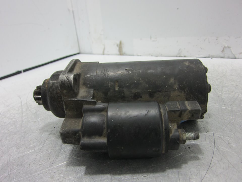 VOLKSWAGEN Golf 3 generation (1991-1998) Starter Motor 0001125007 24979106