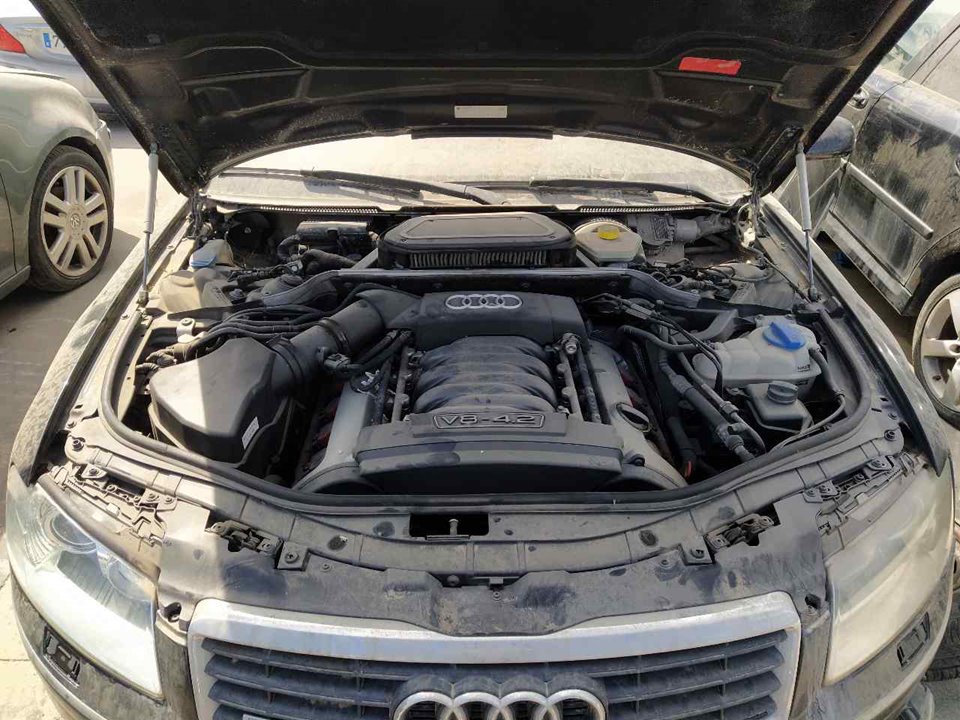 AUDI A8 D3/4E (2002-2010) Luftkonditioneringspump 4472209262 24960732