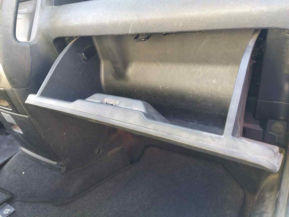 HONDA CR-V 2 generation (2001-2006) Glove Box 25379874